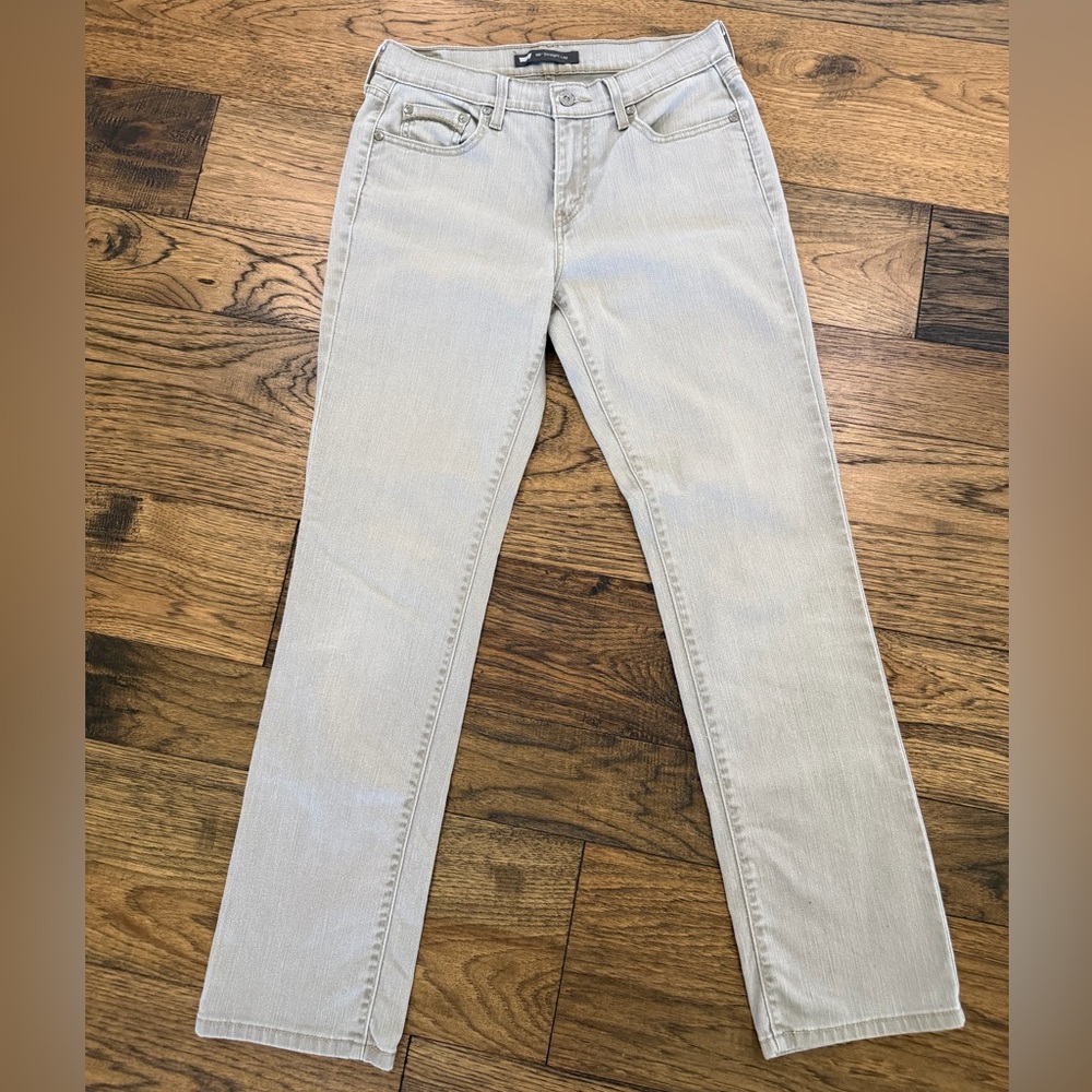 Levi's Women's Light Gray Straight Leg Jeans